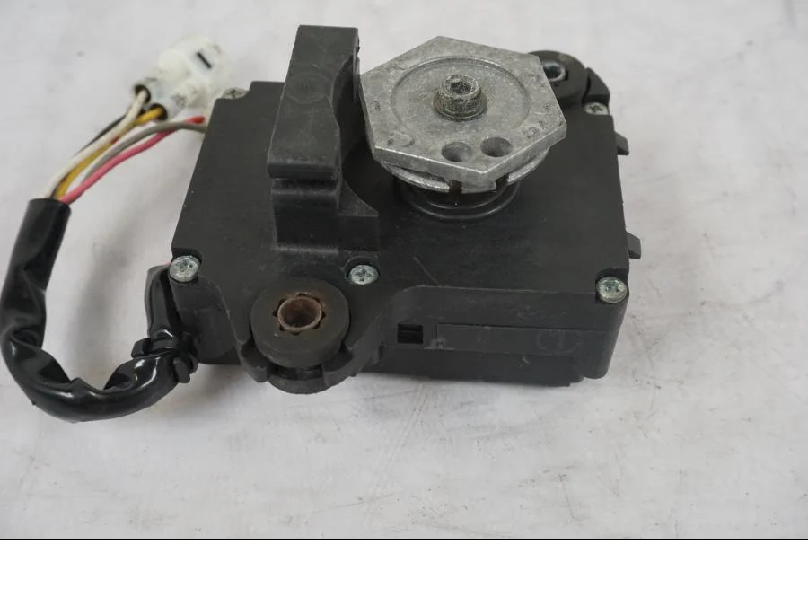 Motor klapky výfuku Suzuki