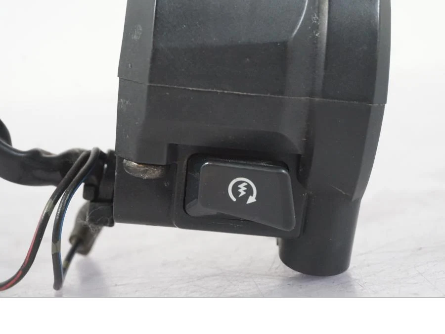 ovládací prvky řídítek Suzuki