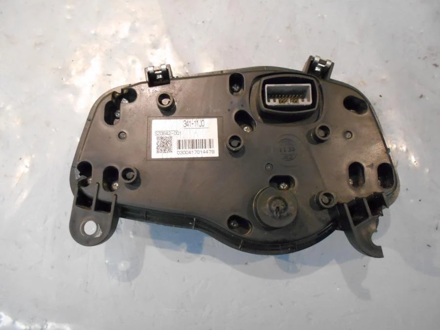 Přístrojový panel Suzuki