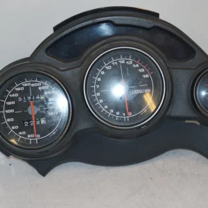 Přístrojový panel Suzuki