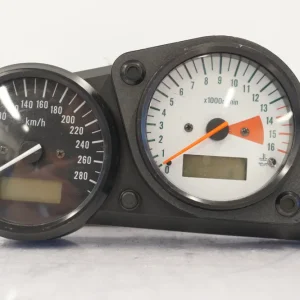 Přístrojový panel Suzuki