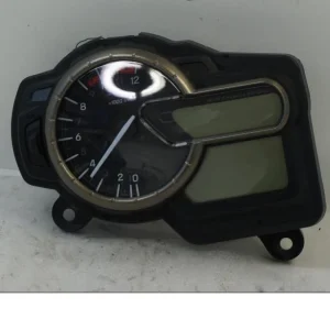 Přístrojový panel Suzuki