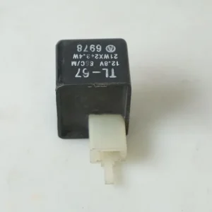 relé blinkrů Suzuki