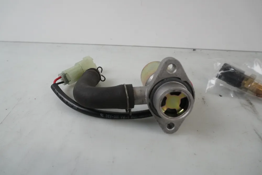 snímač airboxu Suzuki