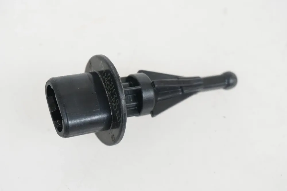 snímač airboxu Suzuki