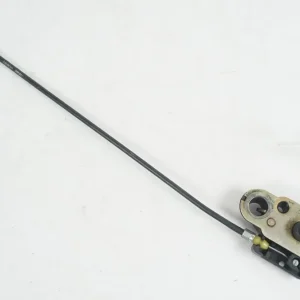 Uzamykací mechanismus sedla Suzuki