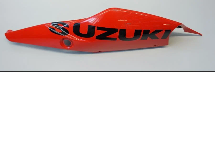 Zadní křídlo Suzuki