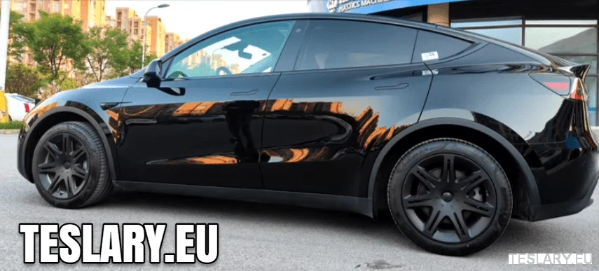 TESLA MODEL Y 19" UNIKÁTNÍ NÁBOJE KOL S9 S PLNÝM KRYTÍM