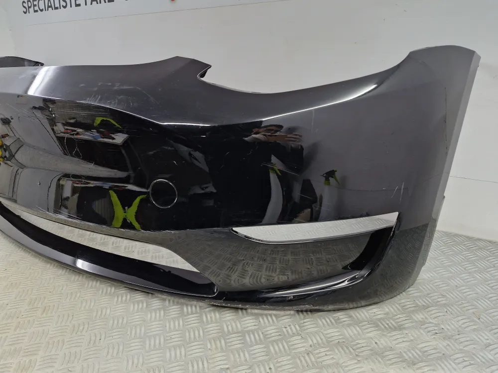 Přední nárazník Tesla Model Y použitý
