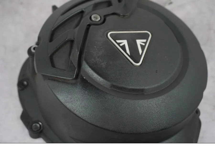 Kryt spojky Triumph