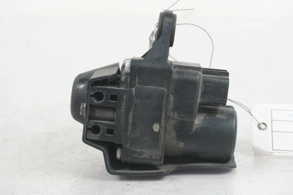 motor klapky výfuku Triumph