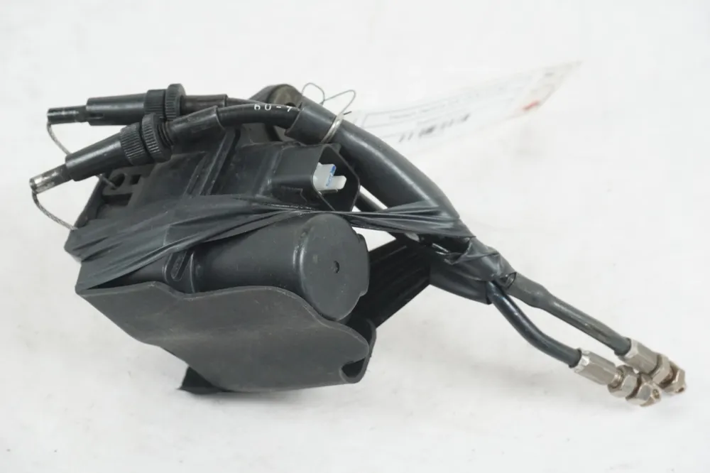 Motor výfukové klapky Triumph