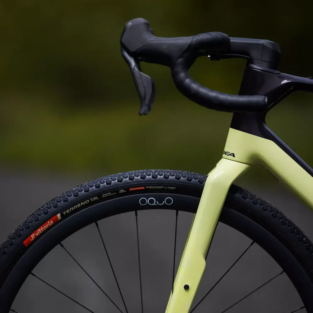 VITTORIA TERRENO T30 FINE LOOSE Gravel Endurance 700x40c Tubeless Ready Soft Black pneumatika