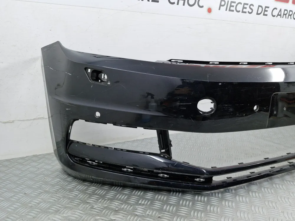 Přední nárazník Volkswagen Touran III použitý (od 06/2015)