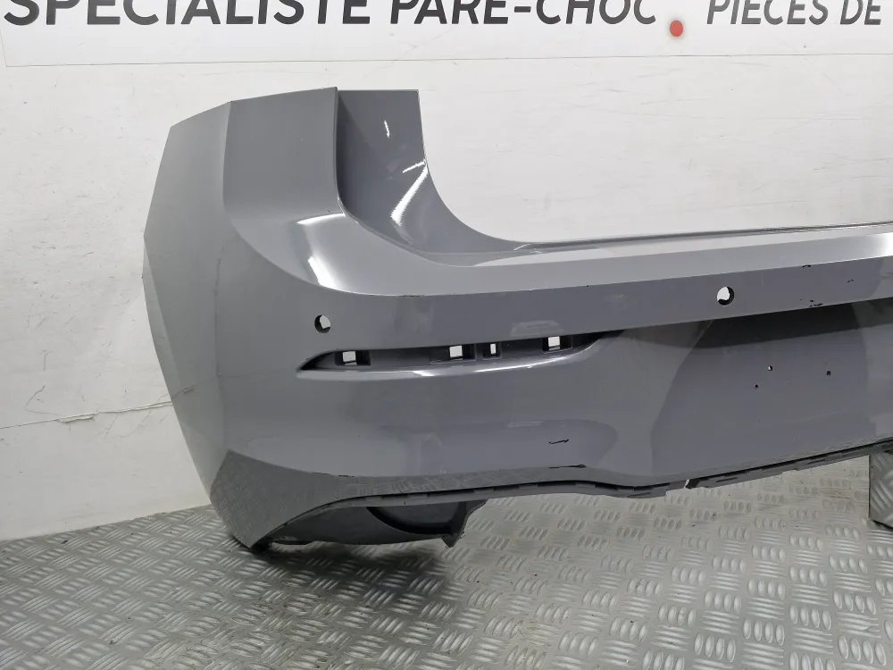 Zadní nárazník Volkswagen Golf 8 (od roku 2019) – Originální použitý s radary