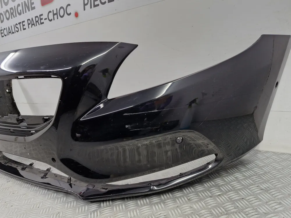 Přední nárazník Volvo V40 (11/2012 - 11/2017) – Originální použitý díl