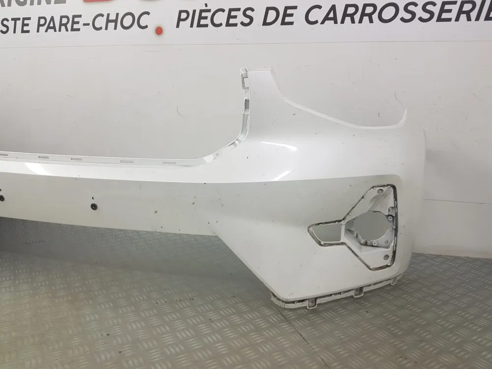 Přední nárazník Volvo XC40 2 fáze 2