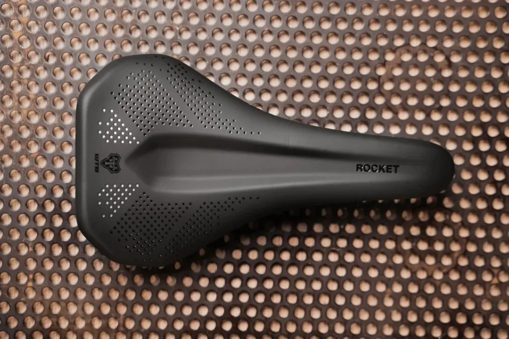 WTB ROCKET FUSION Medium 145mm Rails Cr-Mo Black Sedlo