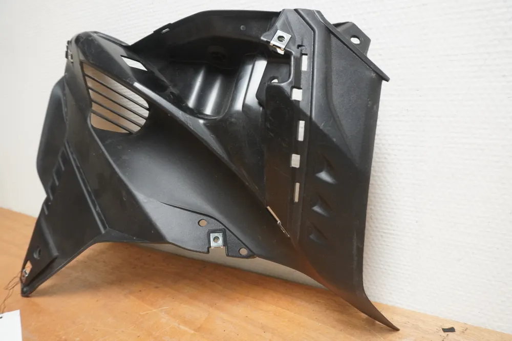 Boční kryt Yamaha