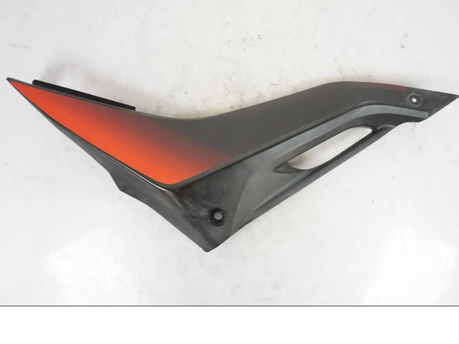 boční panel Yamaha