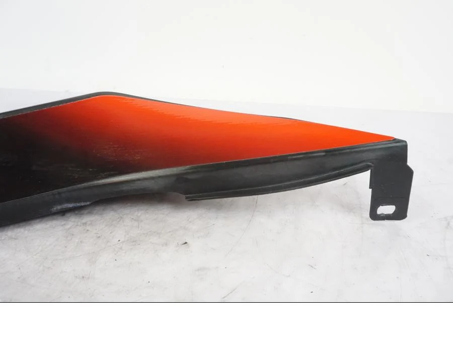 boční panel Yamaha