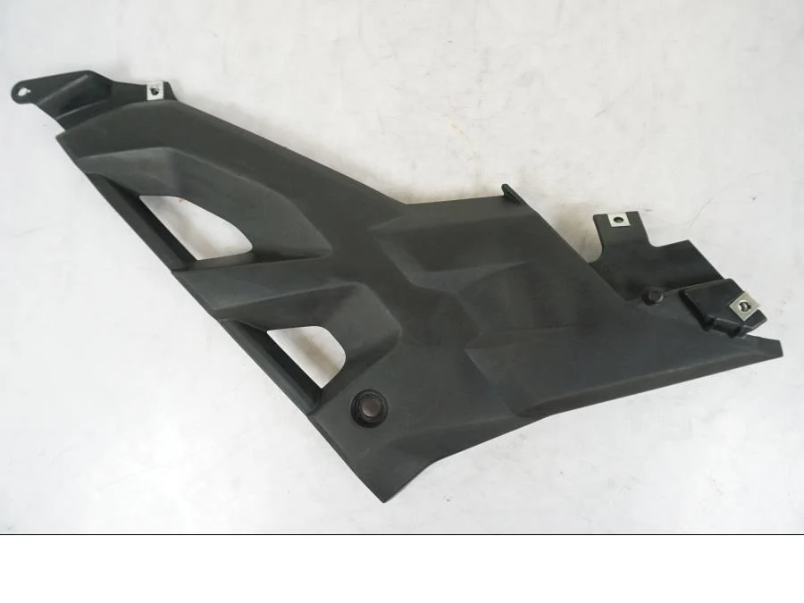 Boční panel Yamaha