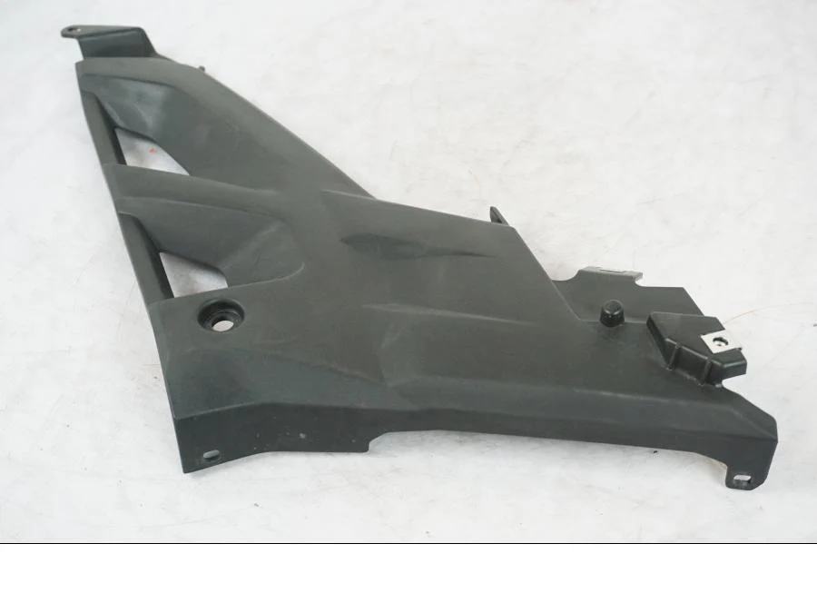 Boční panel Yamaha