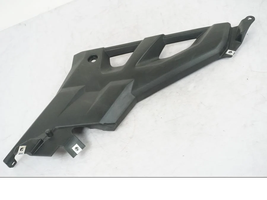Boční panel Yamaha