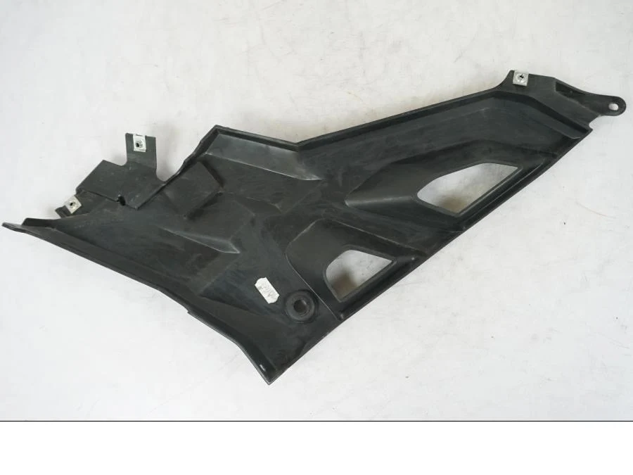 Boční panel Yamaha