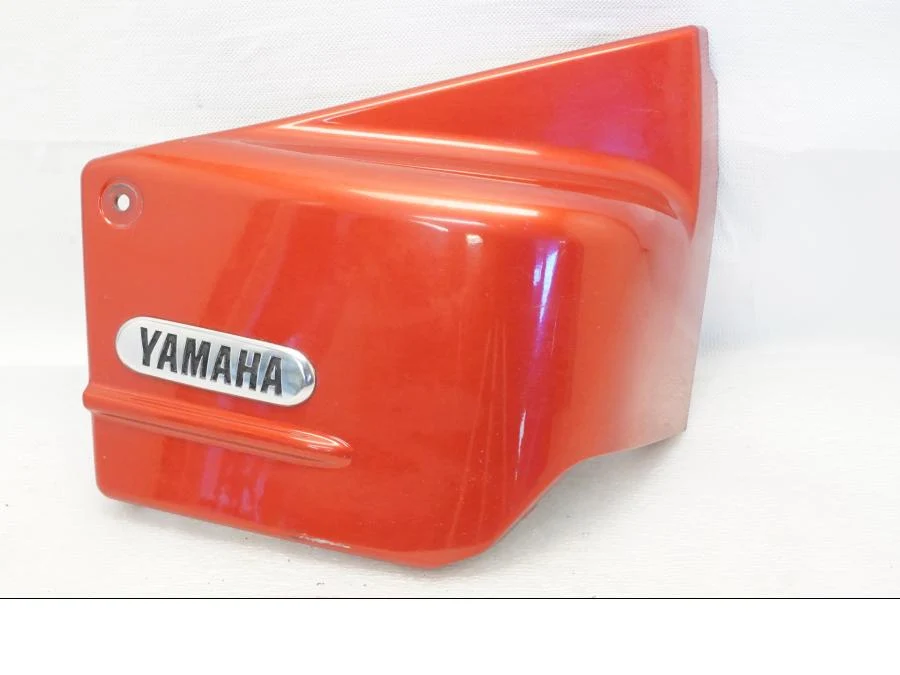 Boční panel Yamaha
