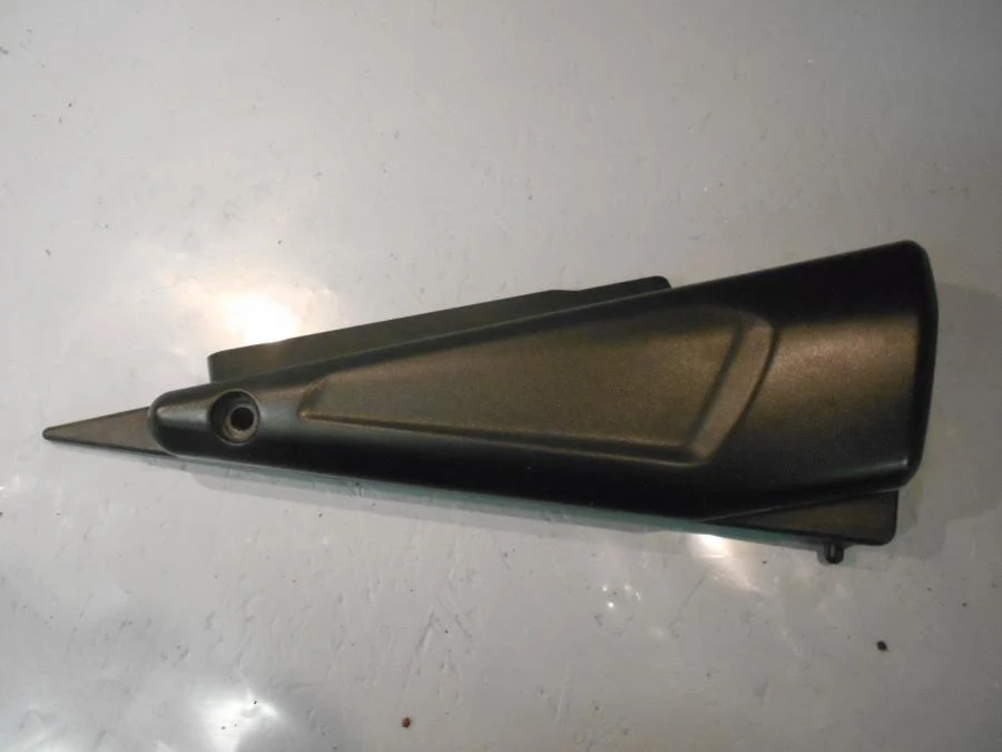 Boční panel Yamaha