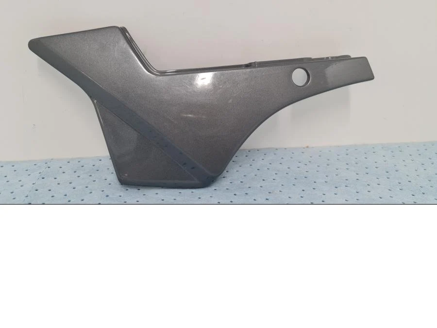 boční panel Yamaha