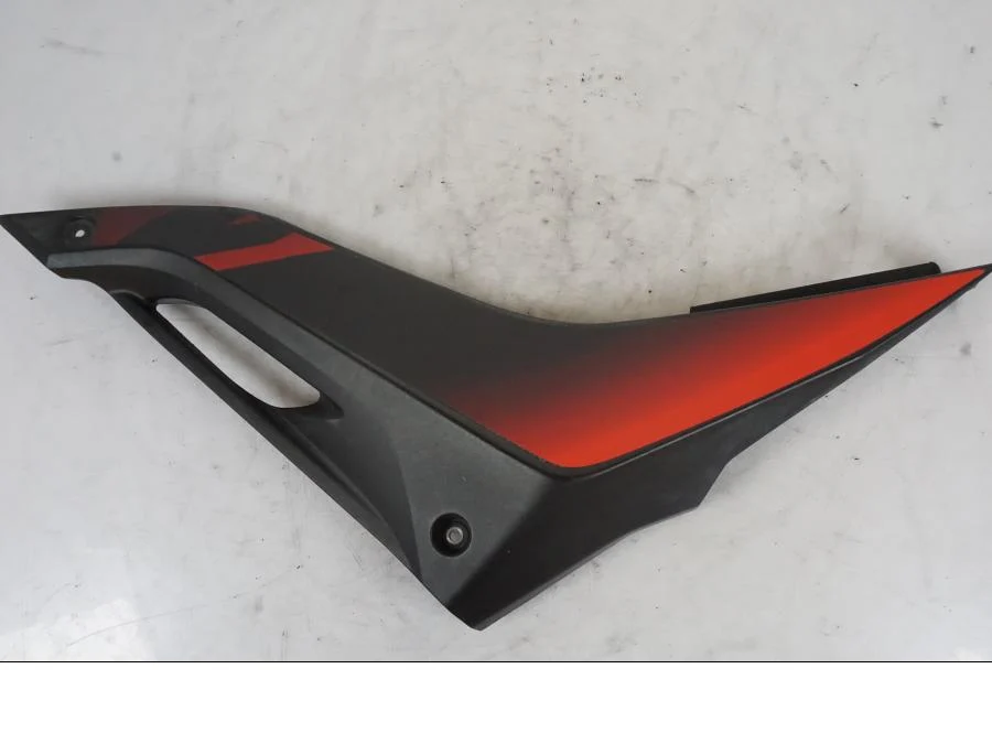 boční panel Yamaha
