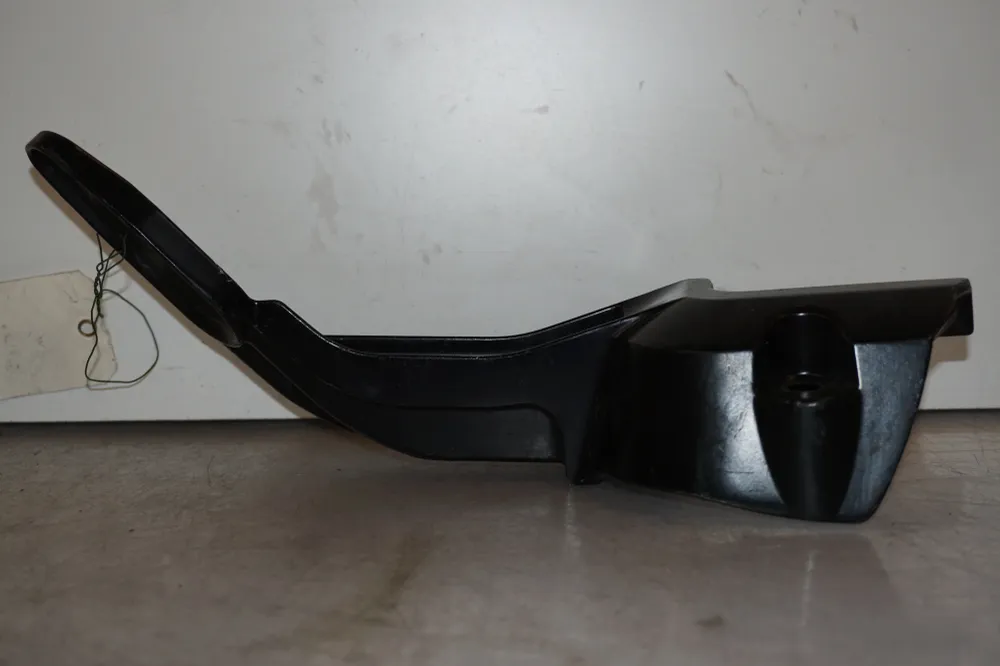 Držák zpětného zrcátka Yamaha