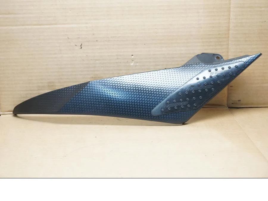 Kryt palivové nádrže Yamaha