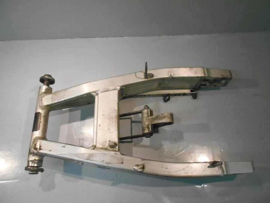 Kyvné rameno Yamaha