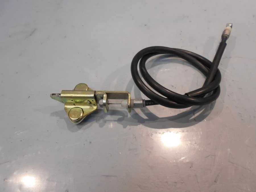 Mechanismus zámku sedla Yamaha