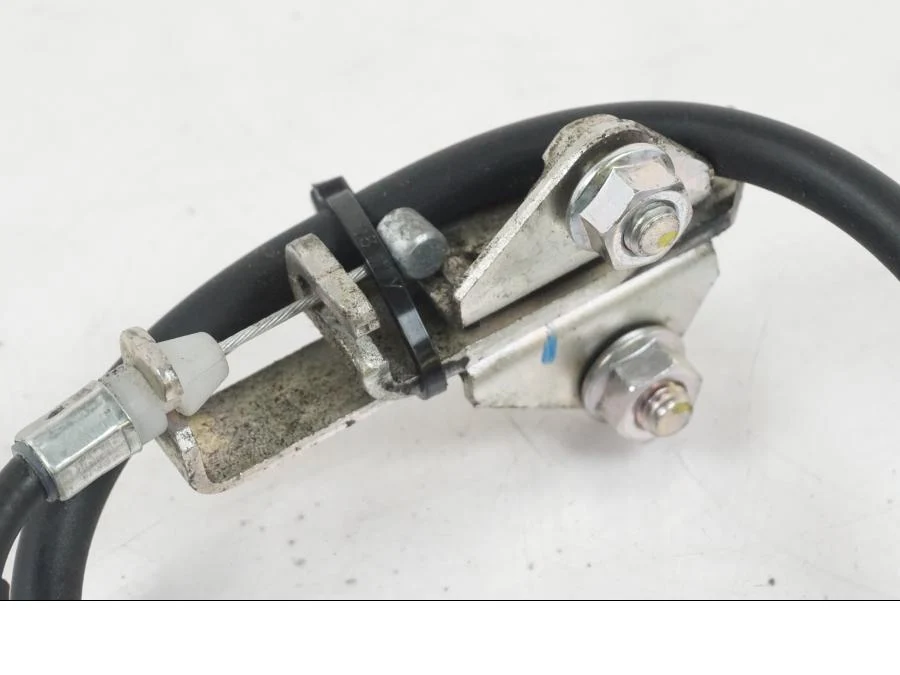 Mechanismus zámku sedla Yamaha