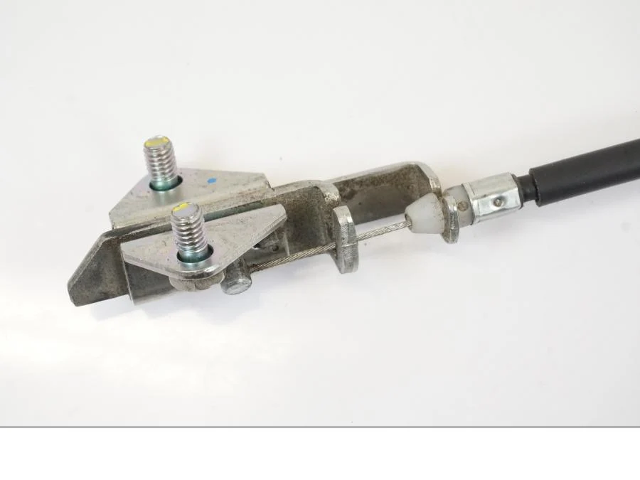 Mechanismus zámku sedla Yamaha