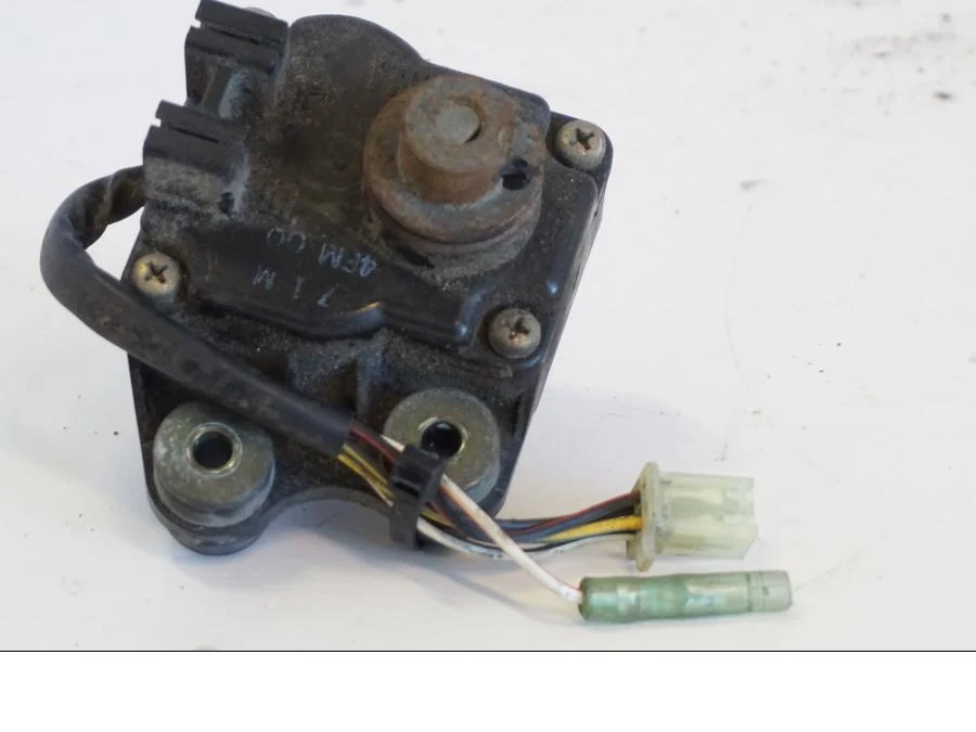 Motor výfukové klapky Yamaha