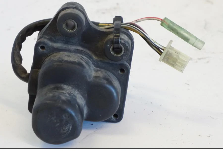 Motor výfukové klapky Yamaha