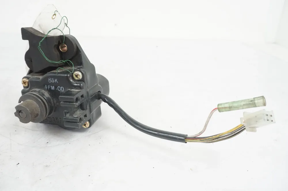 Motor výfukové klapky Yamaha