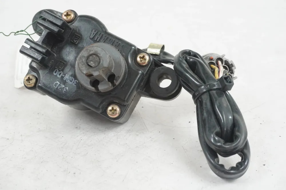 Motor výfukové klapky Yamaha
