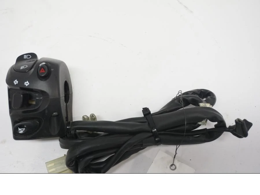 ovládací prvky Yamaha