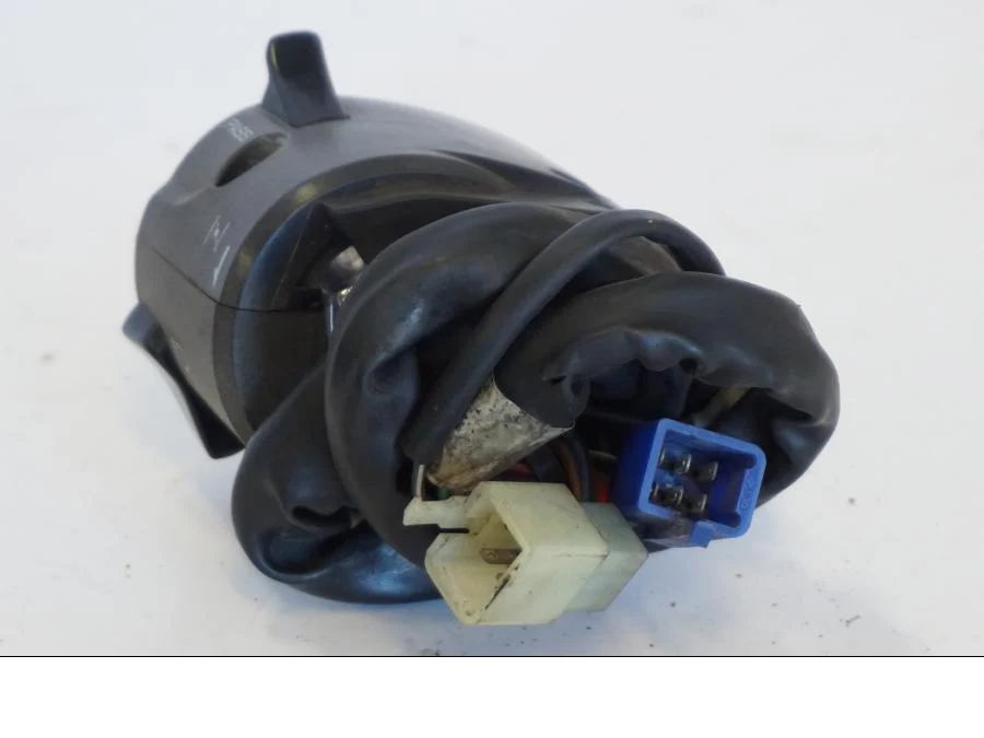 ovládací prvky řídítek Yamaha