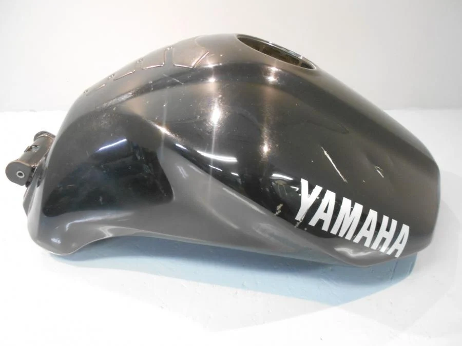 palivová nádrž Yamaha