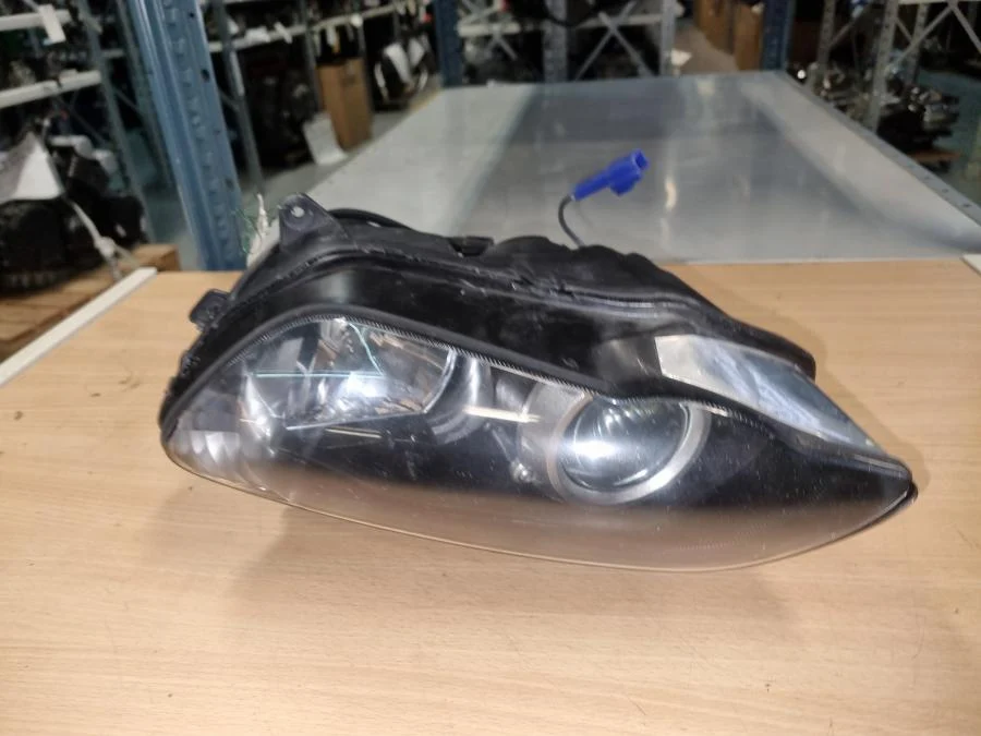 přední světlomet Yamaha