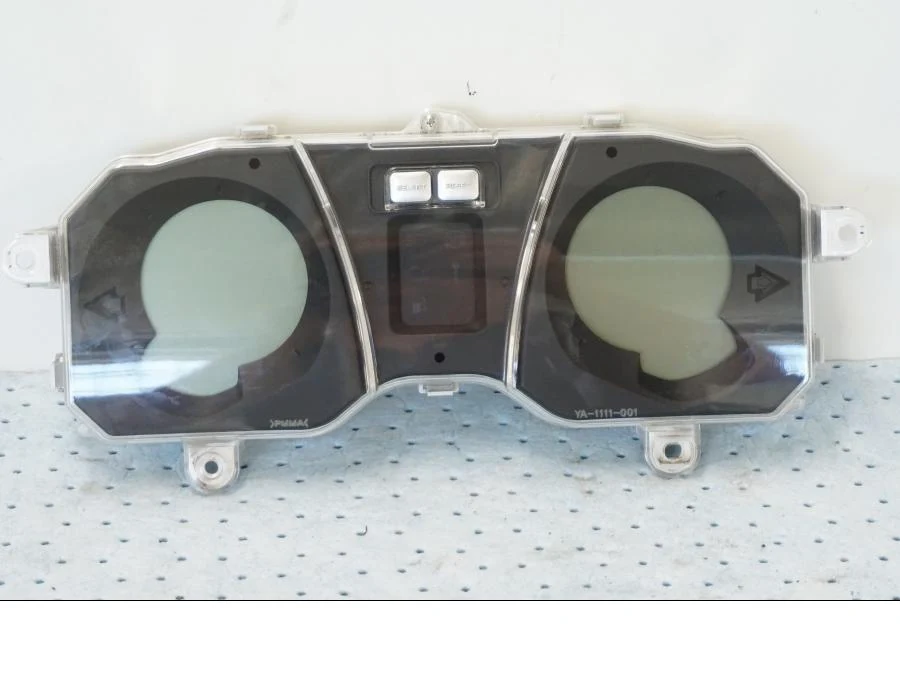 Přístrojový panel Yamaha