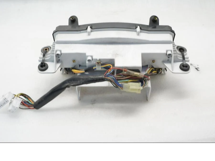 Přístrojový panel Yamaha