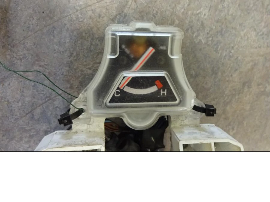 Přístrojový panel Yamaha